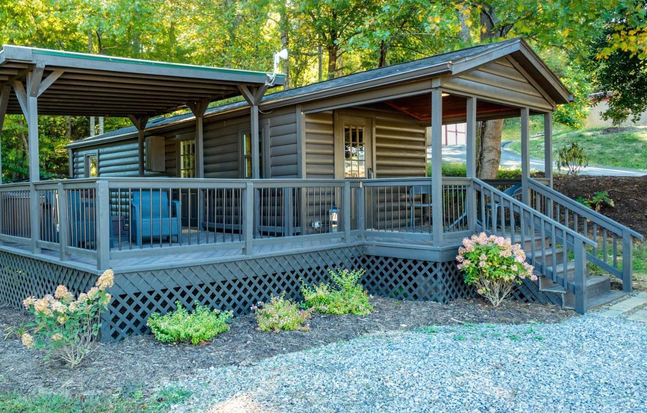 Asheville River Cabins Arden Exterior photo